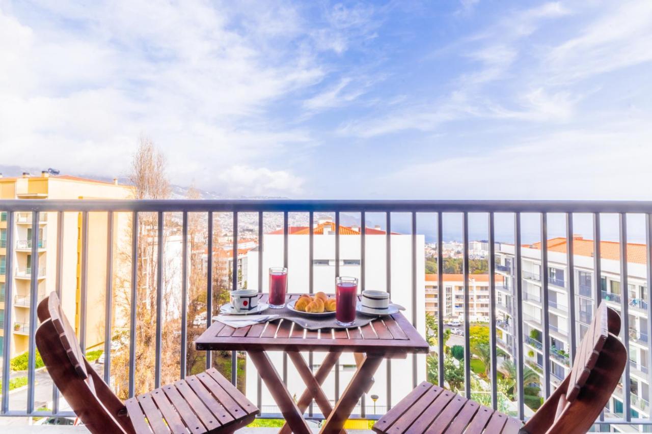 פונשל Lulina Two Bedroom By Alma Holiday Rentals מראה חיצוני תמונה
