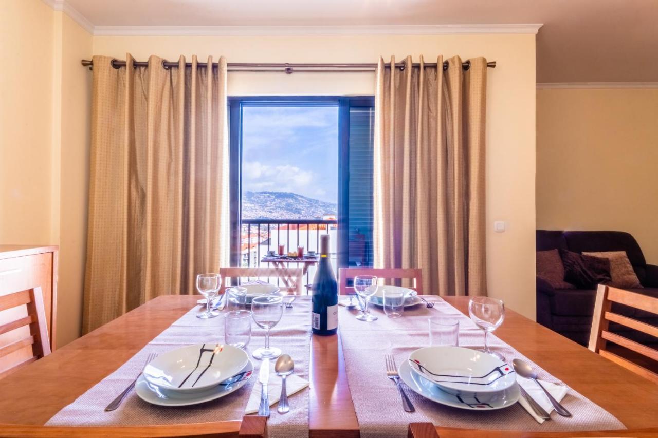 פונשל Lulina Two Bedroom By Alma Holiday Rentals מראה חיצוני תמונה
